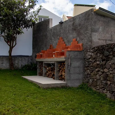 Oásis Fonte Grande Santo Antonio (Sao Miguel)